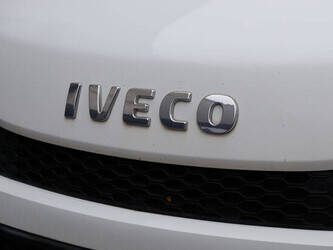 2015-iveco-daily-35s17-1395003-44316048