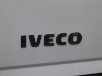 2015-iveco-daily-35s17-1395003-44316053
