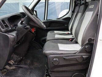 2015-iveco-daily-35s17-1395003-44316072