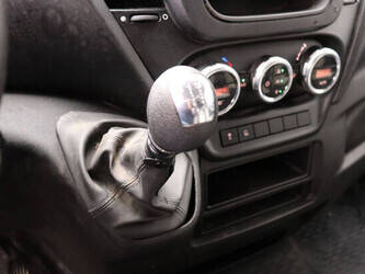 2015-iveco-daily-35s17-1395003-44316082