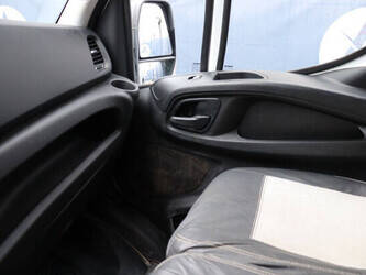 2015-iveco-daily-35s17-1395003-44316090