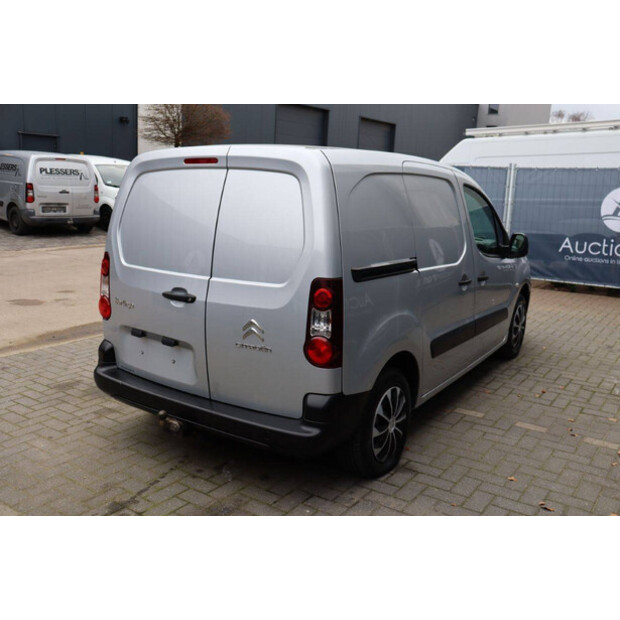 2017 Citroen BERLINGO-44316162