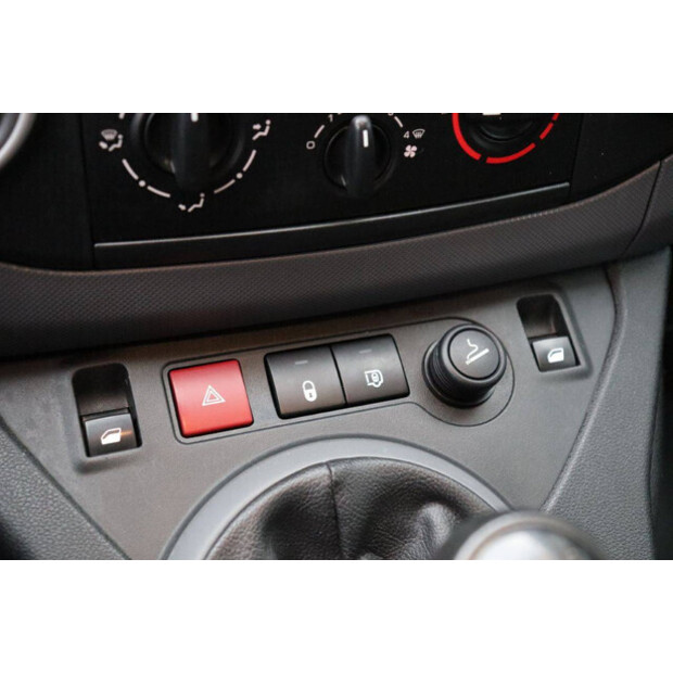 2017 Citroen BERLINGO-44316192