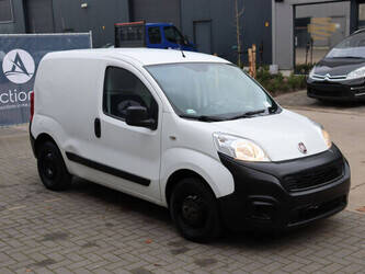 2017-fiat-fiorino-1395012-44316427