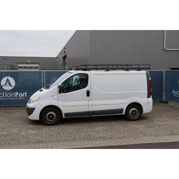 2012 رينو Trafic-44316502