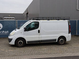 Image for COMMERCIAL VEHICLES 2012 Renault Trafic