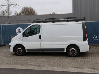 2012-renault-trafic-1395014-44316504