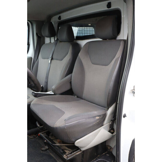 2012 رينو Trafic-44316535