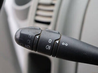 2012-renault-trafic-1395014-44316553