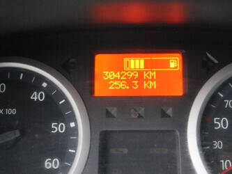 2012-renault-trafic-1395014-44316561