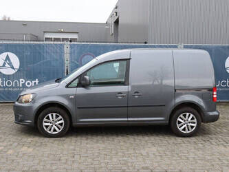 2012-volkswagen-caddy-1395017-44316657