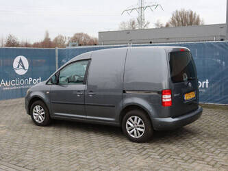 2012-volkswagen-caddy-1395017-44316659