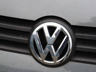 2012-volkswagen-caddy-1395017-44316666