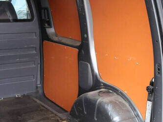 2012-volkswagen-caddy-1395017-44316684