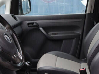 2012-volkswagen-caddy-1395017-44316693