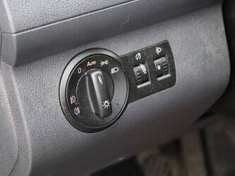 2012-volkswagen-caddy-1395017-44316695