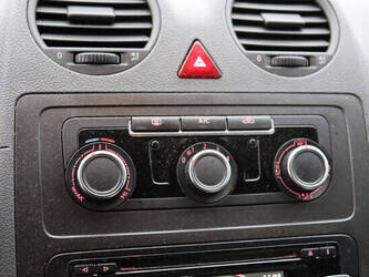 2012-volkswagen-caddy-1395017-44316701