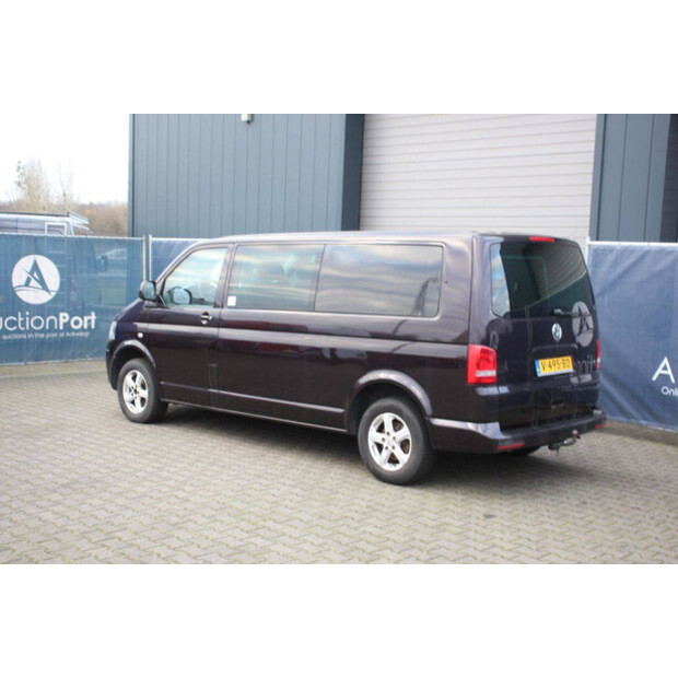 2013 Volkswagen CARAVELLE-44316858