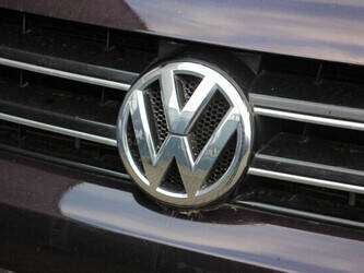 2013-volkswagen-caravelle-44316865