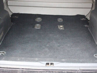 2013-volkswagen-caravelle-44316875