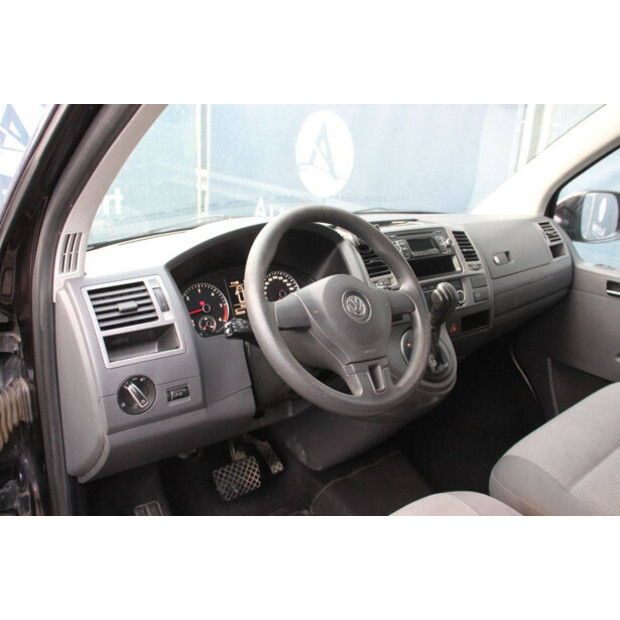 2013 Volkswagen CARAVELLE-44316884