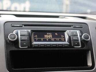 2013-volkswagen-caravelle-44316891