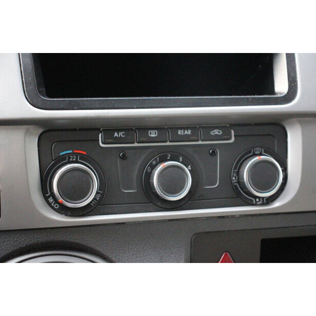 2013 Volkswagen CARAVELLE-44316892