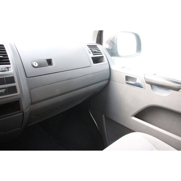 2013 Volkswagen CARAVELLE-44316894