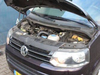 2013-volkswagen-caravelle-44316896