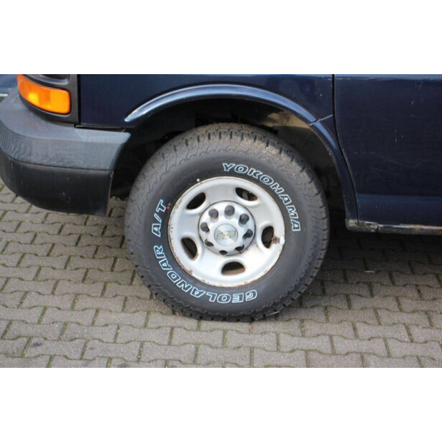 2008 Chevrolet Express-44316913