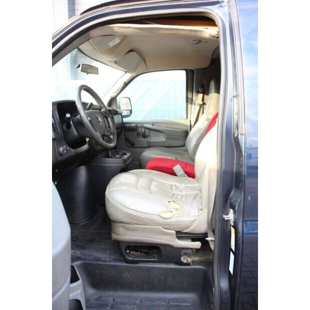 2008 Chevrolet Express-44316928