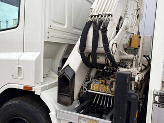 2001-daf-ae75pc-1395024-44316972