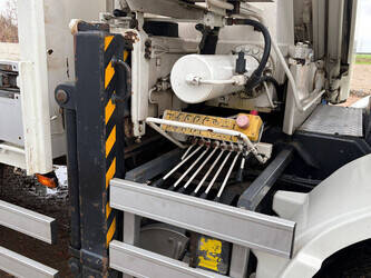 2001-daf-ae75pc-1395024-44316977