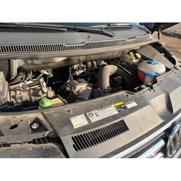 Volkswagen Transporter-44317008