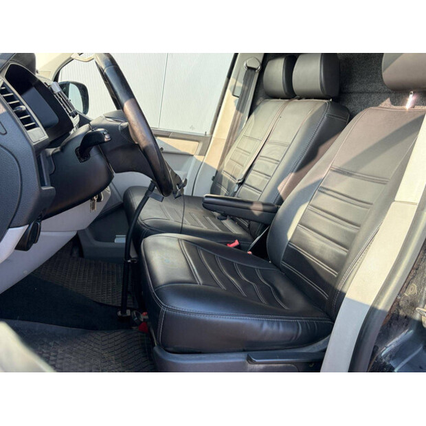 Volkswagen Transporter-44317015