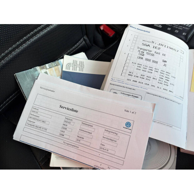 Volkswagen Transporter-44317022