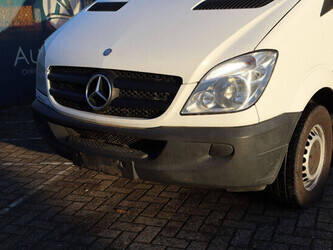 mercedes-benz-sprinter-1395029-44317178
