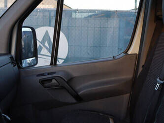 mercedes-benz-sprinter-1395029-44317201