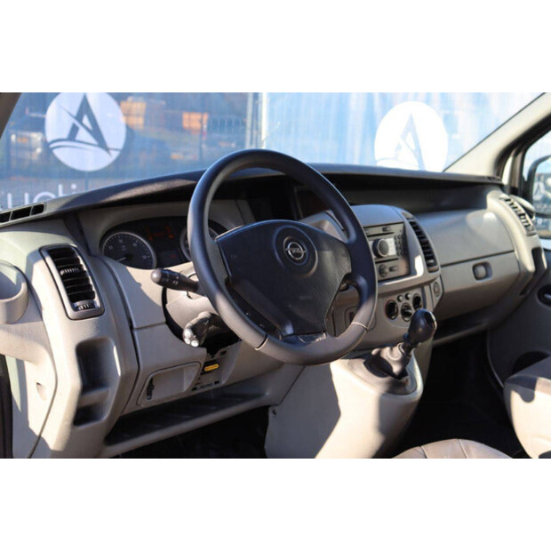 2010 أوبل Vivaro 2.0-44317316