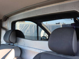 2010-opel-vivaro-2-0-44317319