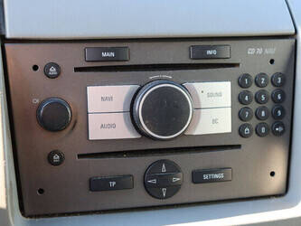 2010-opel-vivaro-2-0-44317324