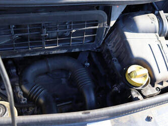 2010-opel-vivaro-2-0-44317337