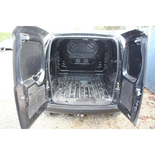 2020 Fiat Fiorino-44317458