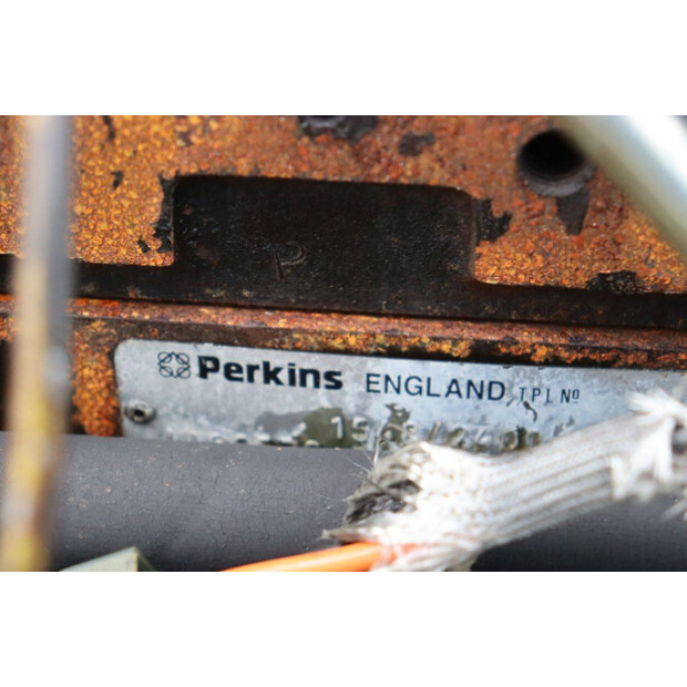 1995 ميرلو P27.7-EVS-44317625