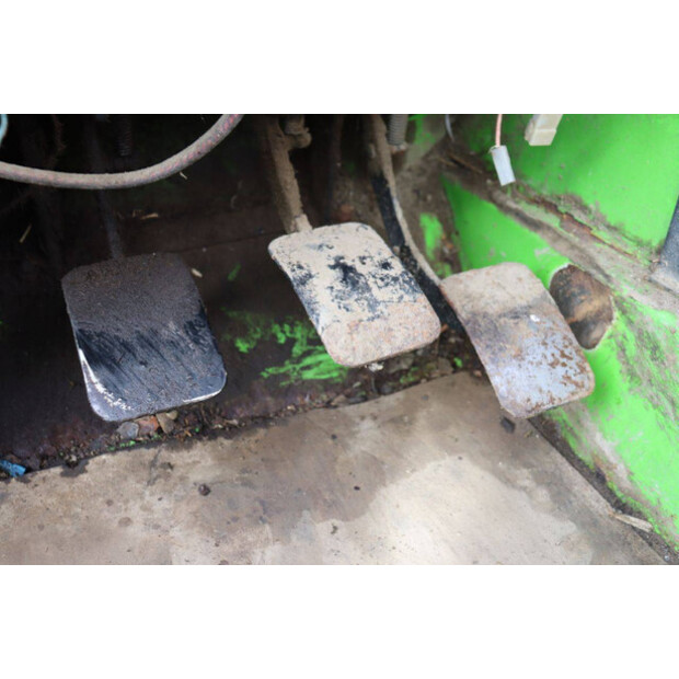 1995 ميرلو P27.7-EVS-44317629