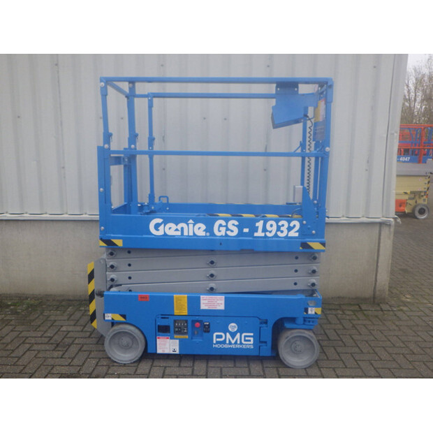 2014 جيني GS-1932-44317689