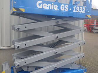 2014-genie-gs-1932-1395044-44317697