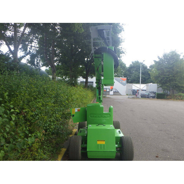 2015 NIFTY HR12NDE-44317780