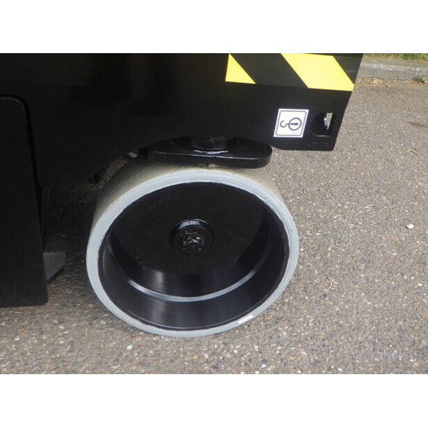 2015 ايرو X12EN-44317788