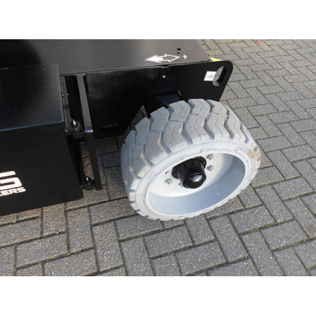 2018 Genie Z-33/18-44317823